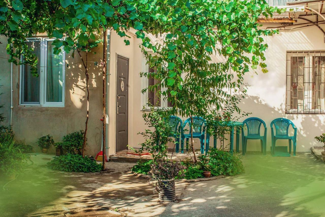 Green Corner Tbilisi Bagian luar foto